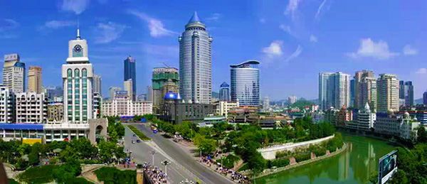 貴州省建設(shè)國家大數(shù)據(jù)（貴州）綜合試驗區(qū)全國首個獲批建設(shè)的國家級大數(shù)據(jù)綜合試驗區(qū)